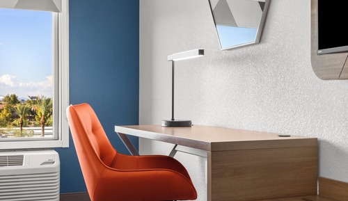 Standard Room, 1 King Bed (Pet)