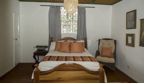 Exclusive Room