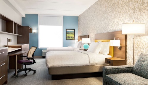 Studio, 2 Queen Beds, Accessible (Mobility, Hearing, Roll-In Shower)