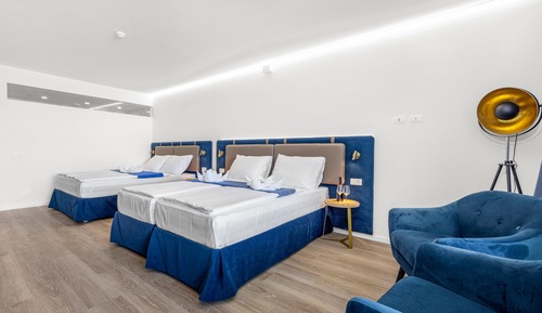 Superior Room, Balcony, Poolside