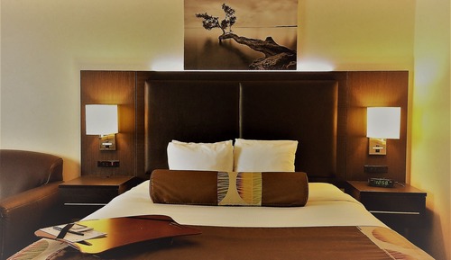 Standard Room, 1 Queen Bed, Ground Floor
