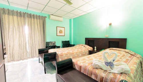 Superior Twin Bed with Aircon