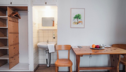 Economy Quadruple Room, Shared Bathroom