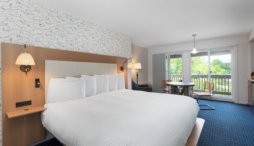 Lodge King River/Street View Efficiency