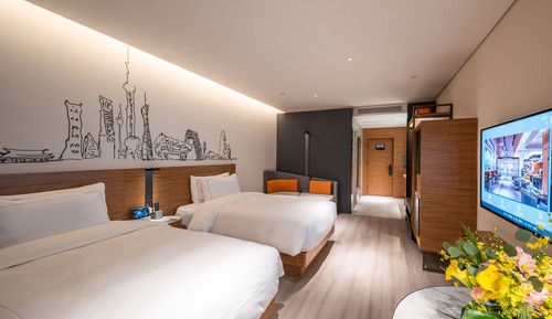 Deluxe Double or Twin Room