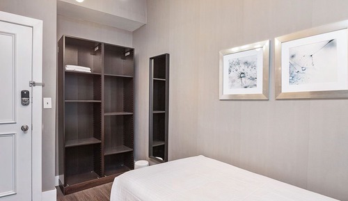 Single Room (Shared Bathroom)