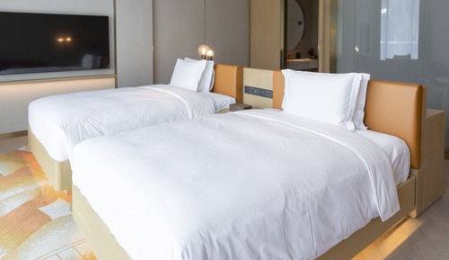 Premium Room, 2 Twin Beds, Accessible (Courtyard Access)