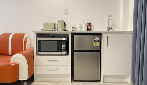 (Unit 3) Deluxe Townhome, 1 Bedroom