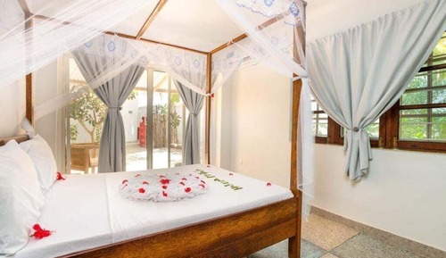 Economy Double Room, Pool View