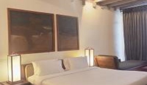 Premium Valley View Room