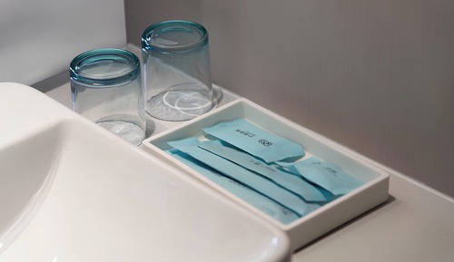 1 King 1 Single Standard