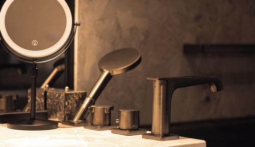 Room, 1 King Bed (Essential)