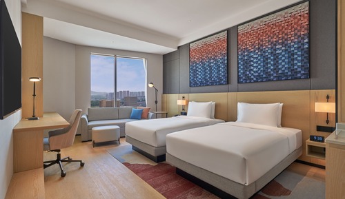 Room, Multiple Beds