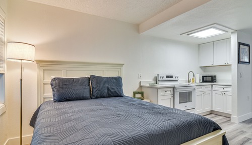 Apartment (0 Bedroom)