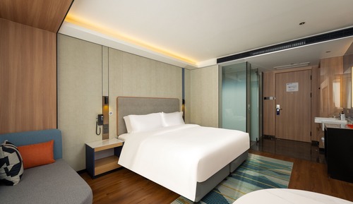 1 King Standard Minifridge