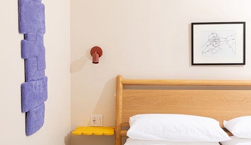 Suite 301 One Bedroom King