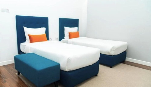 Executive Suite Twin