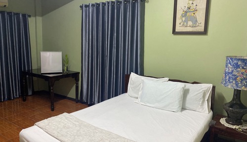 Basic Double Room