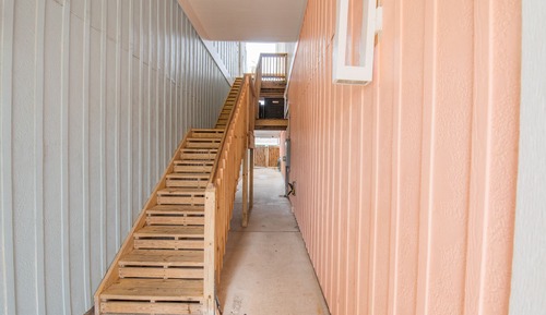 Comfort Room, Ensuite (Upstairs)