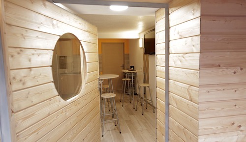 Exclusive Double Room, Hot Tub, Courtyard View (Le Poirier)