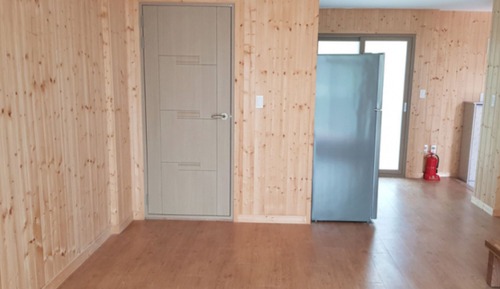 Room (Familyroom2)