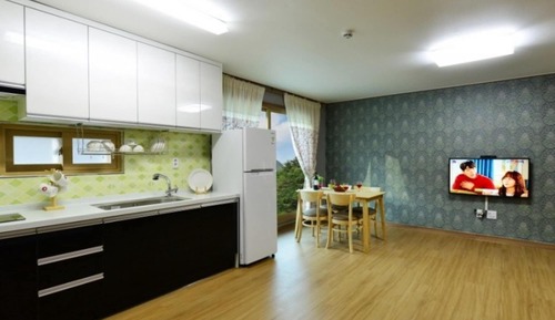 Room (Building A star (2F))