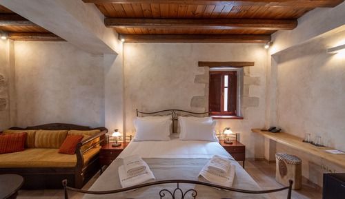 Junior Suite, Terrace, Garden View