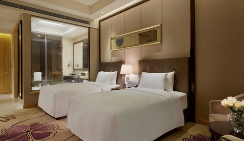 Executive King Room 