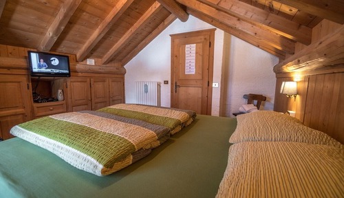 Double Room, Shared Bathroom