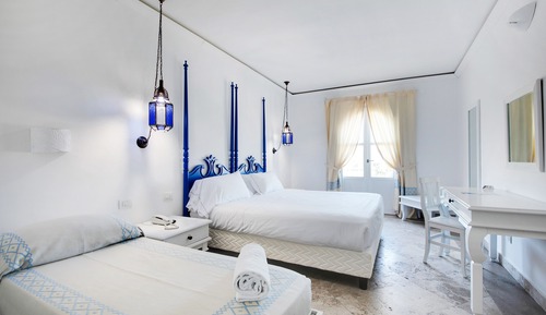 Classic Triple Room, Sea View