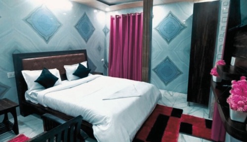 Deluxe Double Room, City View