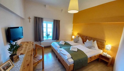 Basic Double Room