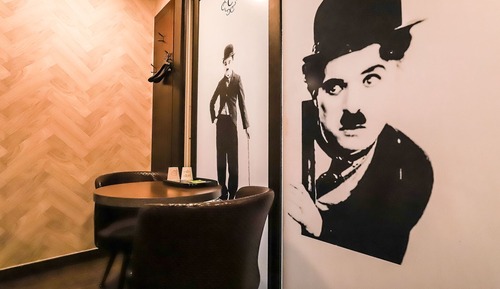 Room (Charlie Chaplin)