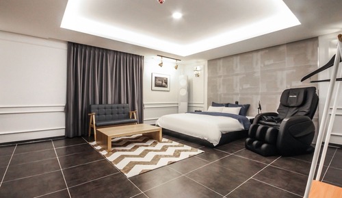 Room (Special (disposable sanitary bedding )