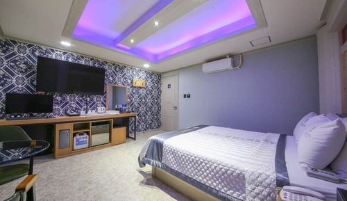 Room (Standard Room)