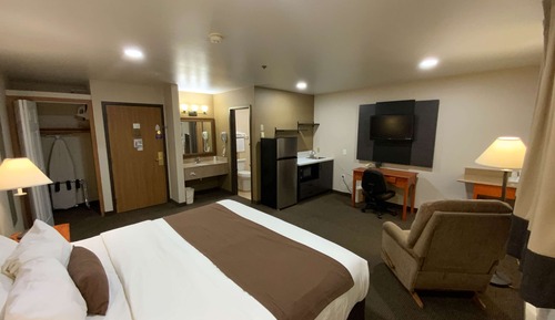 Deluxe Suite, 1 King Bed, Non Smoking