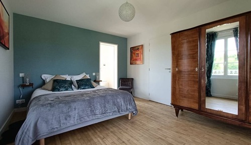 Premium Double Room, Ensuite, Courtyard View