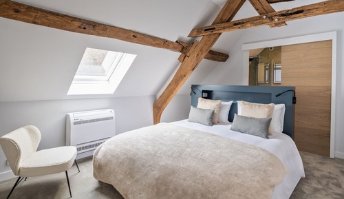 Deluxe Suite, Ensuite, Courtyard View (Rosé de Saignée)