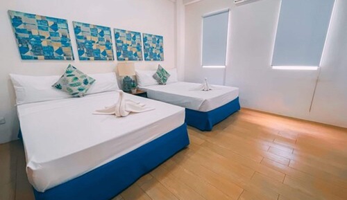 Family Room, Pool View