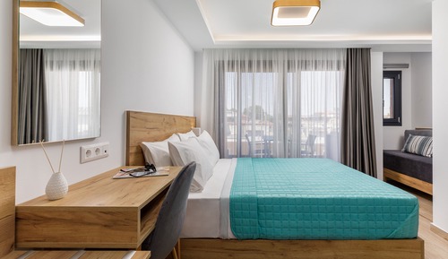 Room, Sea View