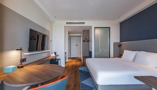 Room, 1 King Bed, Accessible