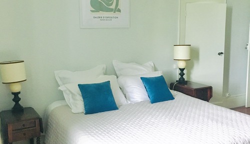 City Room, 1 King Bed with Sofa bed