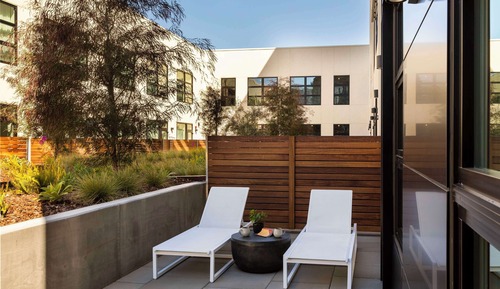 Room, 1 King Bed, Terrace (Urban)