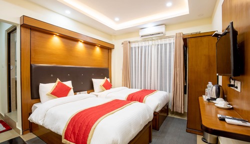 Deluxe Double or Twin Room