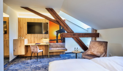 Superior Double Room, 1 King Bed, Private Bathroom