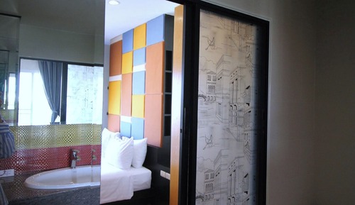 2 Bedrooms Family Suite City View