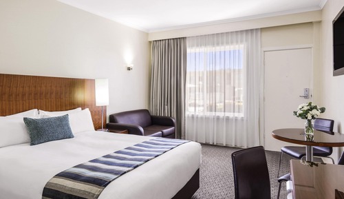 Superior Room, 1 Queen Bed