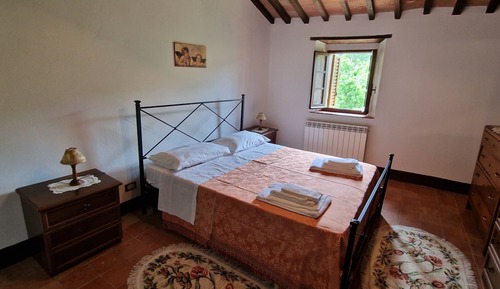 Apartment, 2 Bedrooms, Smoking, Fireplace