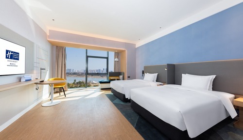 Standard Room, 2 Twin Beds, River View