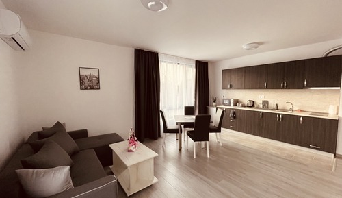 Exclusive Apartment, 2 Bedrooms, Accessible, Balcony